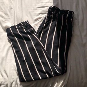 Stripped flowy dtaright pants